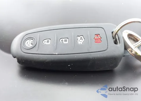 2019 Ford Escape Se from USA, damaged, VIN 1FMCU0GDXKUB94991